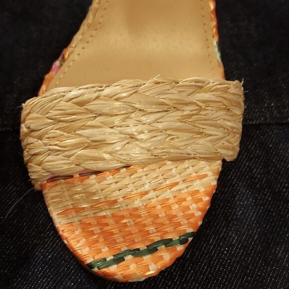 Just Fab beige sandals peach blue woven straw strappy sandals size 7 - Picture 3 of 5